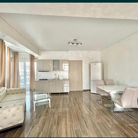 Apartament De Inchiriat Premium Twin Residence , ママイア エクステリア 写真